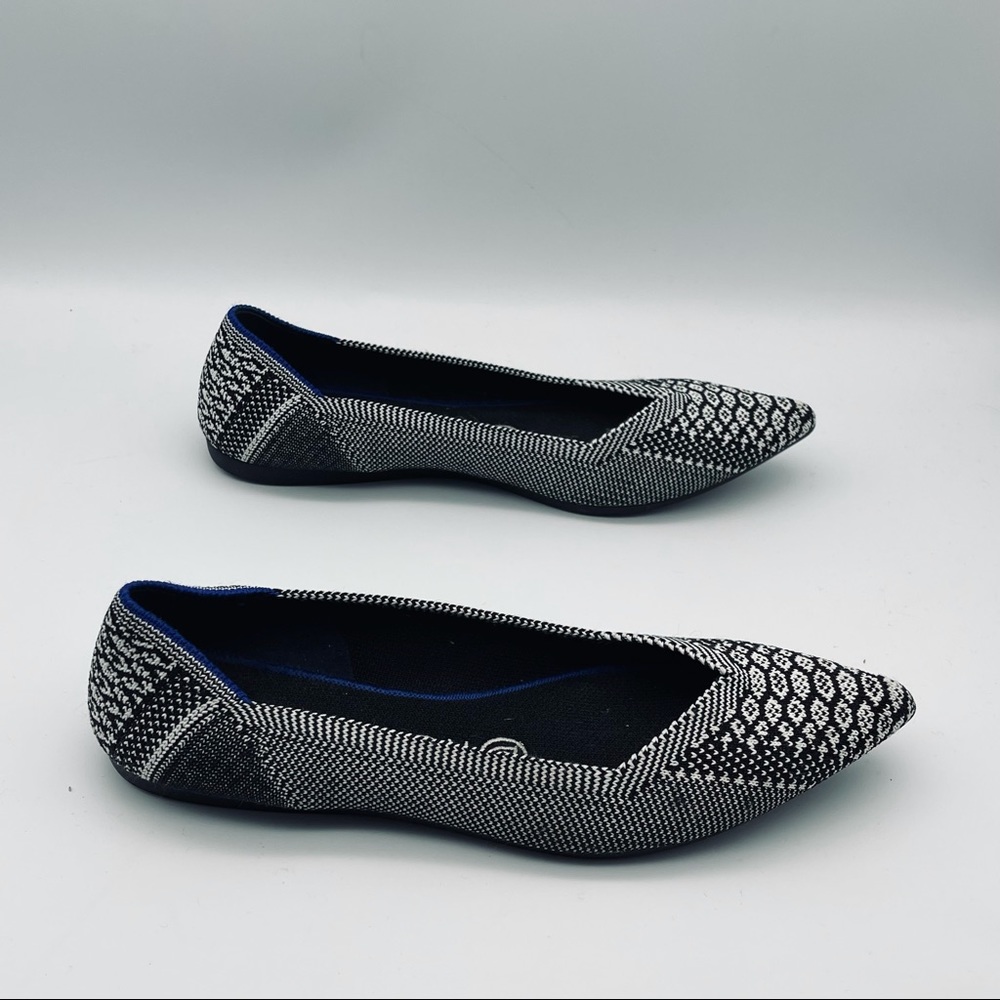 ROTHY’S The Point Pointed Flats Black White Python W7 Size 7 - Picture 4 of 12